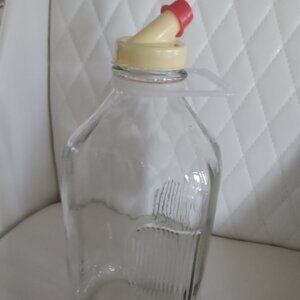 Glass Pitcher / Large / Dishwasher Safe with Lid for any Drinks